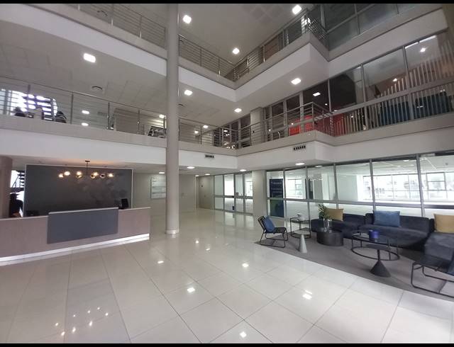 241M² OFFICE TO LET IN FOURWAYS